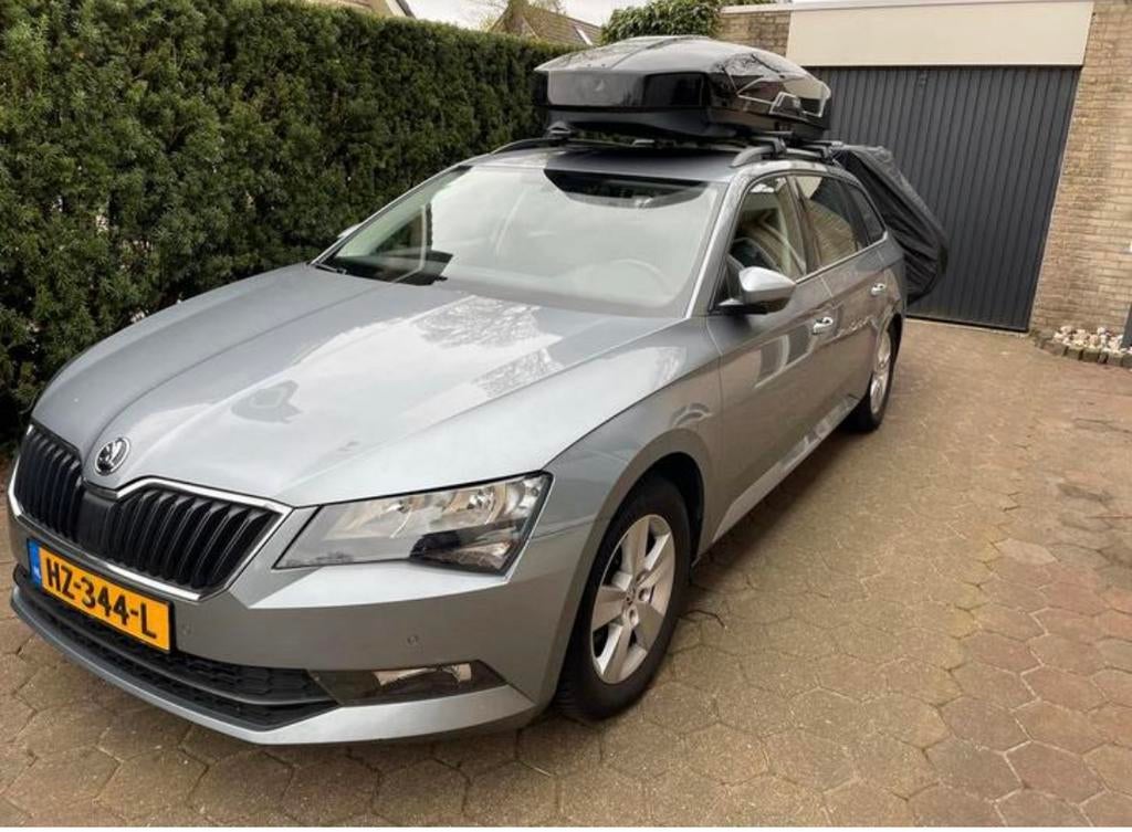 Thule Motion XT XL dakkoffer huren?, Ophalen, Zo goed als nieuw