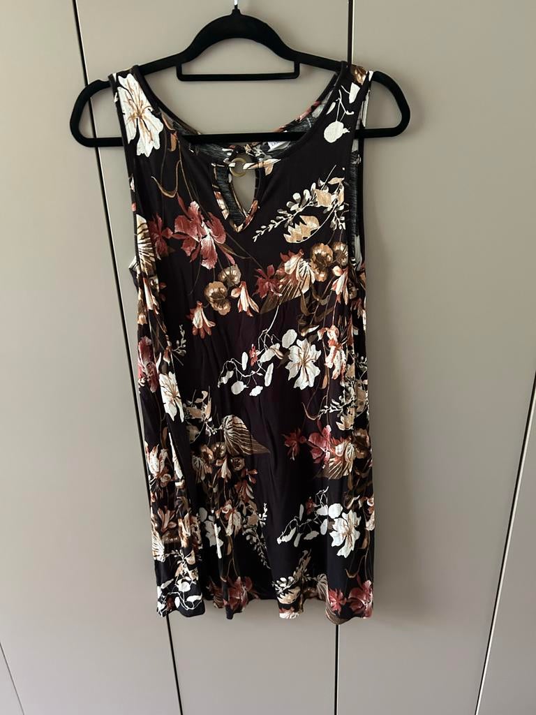 Lascana Zomerjurk met Bloemenprint - Maat 42, Kleding | Dames, Jurken, Zwart, Maat 42/44 (L), Ophalen of Verzenden, Zo goed als nieuw