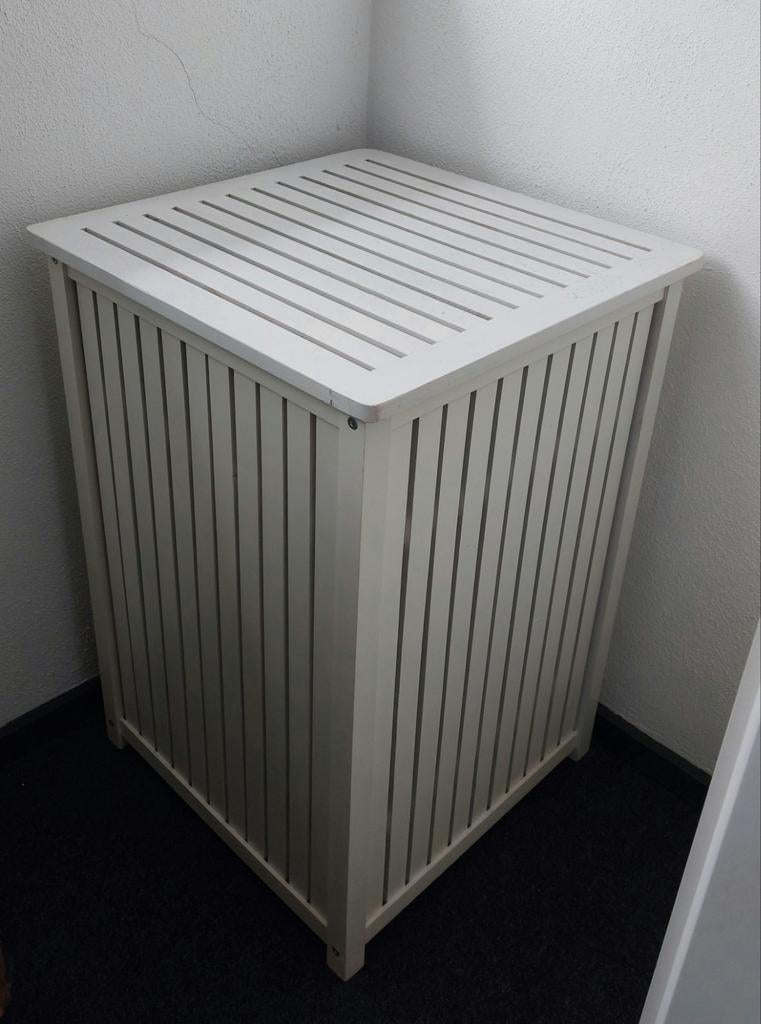 Houten wasmand Afmetingen:
68x46x46,5cm, Overige typen, Ophalen of Verzenden, Zo goed als nieuw, Minder dan 100 cm