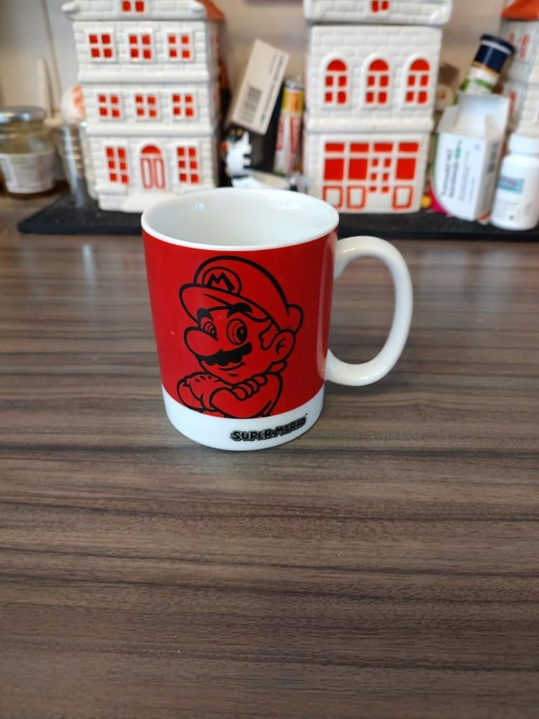 Nintendo Mario mok, Ophalen of Verzenden, Zo goed als nieuw, Glas of Glazen