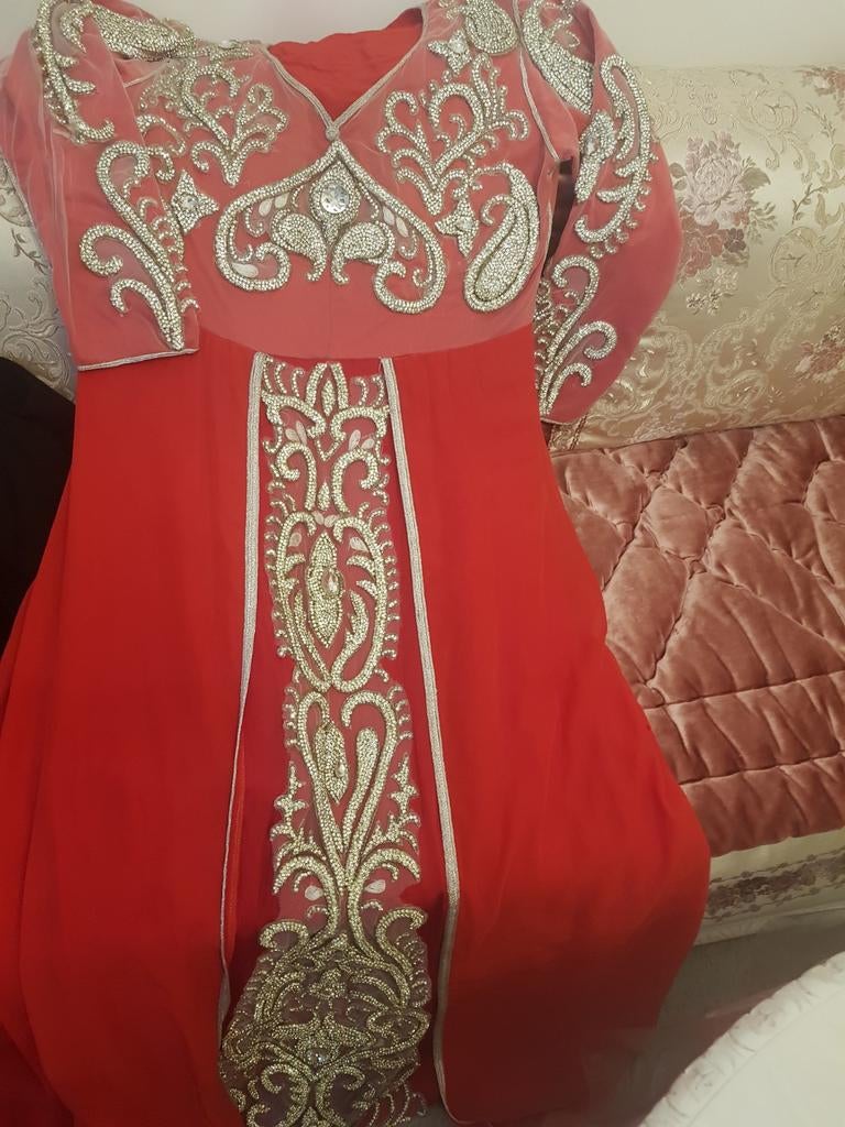 Mooi takshita te koop Maat S, Ophalen of Verzenden, Zo goed als nieuw, Maat 38/40 (M), Overige typen