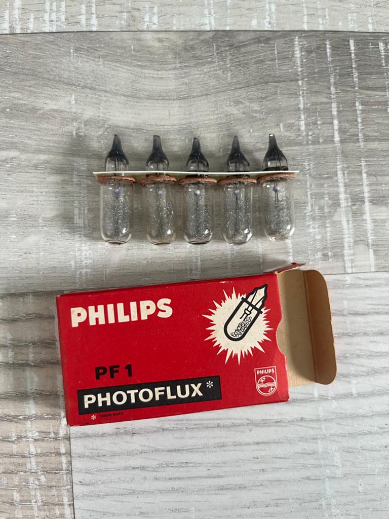 Vintage Philips PF1 Photoflux flitslampen (5 stuks), Ophalen of Verzenden, Zo goed als nieuw