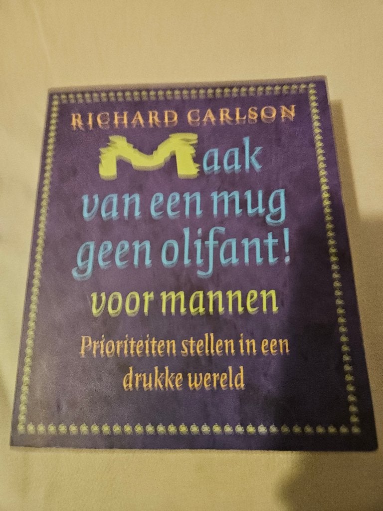 Maak Van Een Mug Voor Mannen (Carlson), Ophalen of Verzenden, Gelezen
