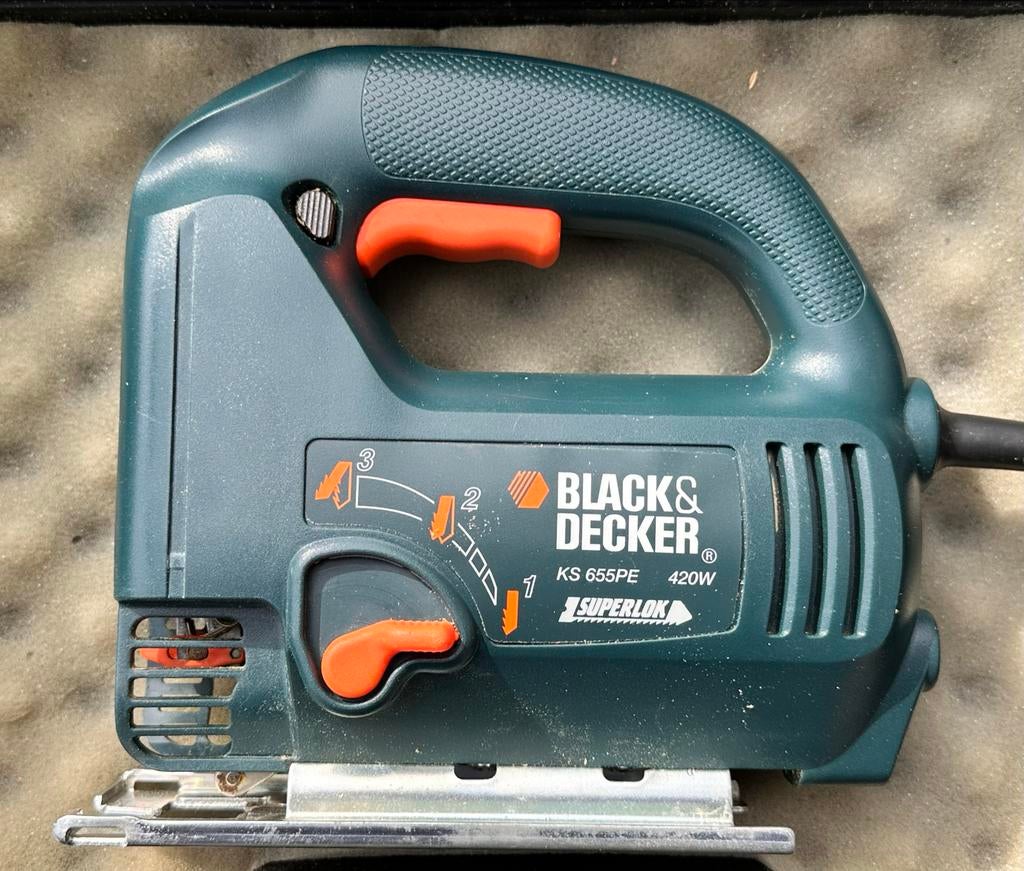 Black & Decker Decoupeerzaag KS 655PE 420W., Gebruikt, Decoupeerzaag, Ophalen of Verzenden, 30 tot 70 mm