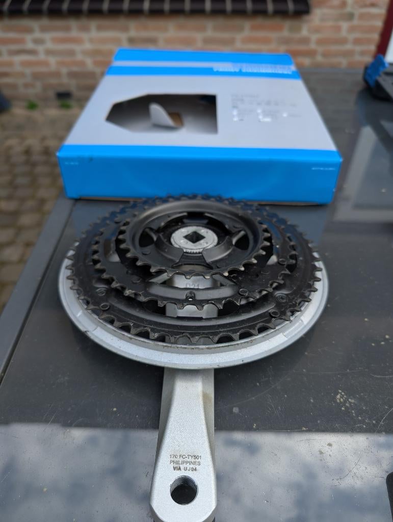ZGAN Shimano Tourney FC-501 170mm 48-38-28 triple, Fietsen en Brommers, Fietsonderdelen, Zo goed als nieuw, Aluminium, Ophalen