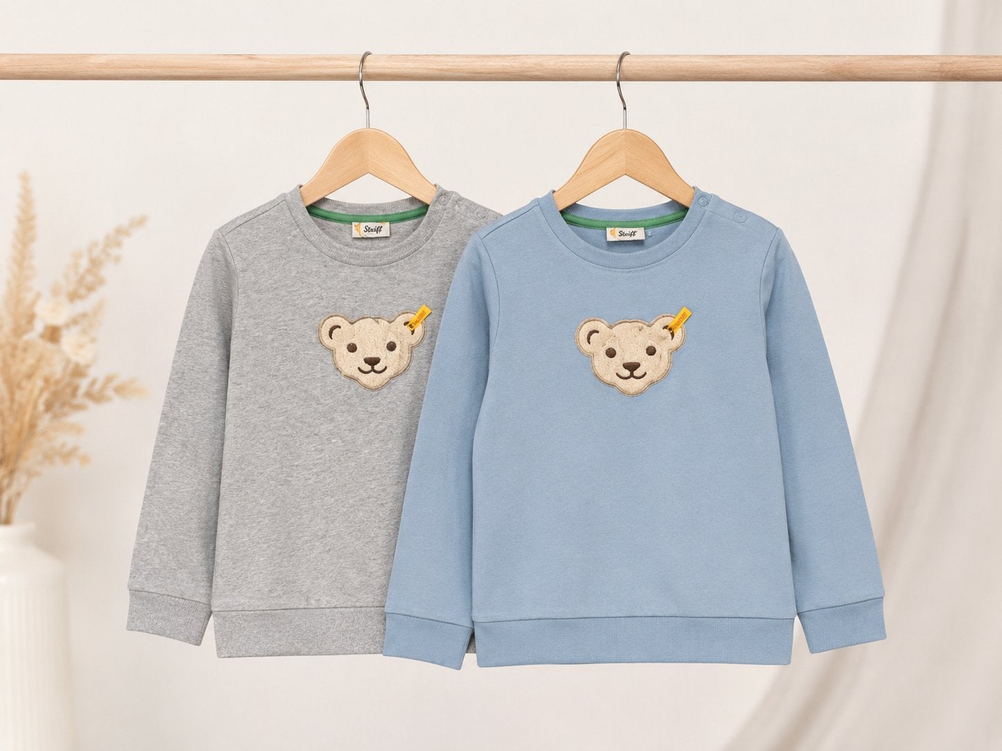 2 x Steiff luchtige sweaters met beer -116 grijs /lichtblauw, Ophalen of Verzenden, Zo goed als nieuw, Jongen, Trui of Vest