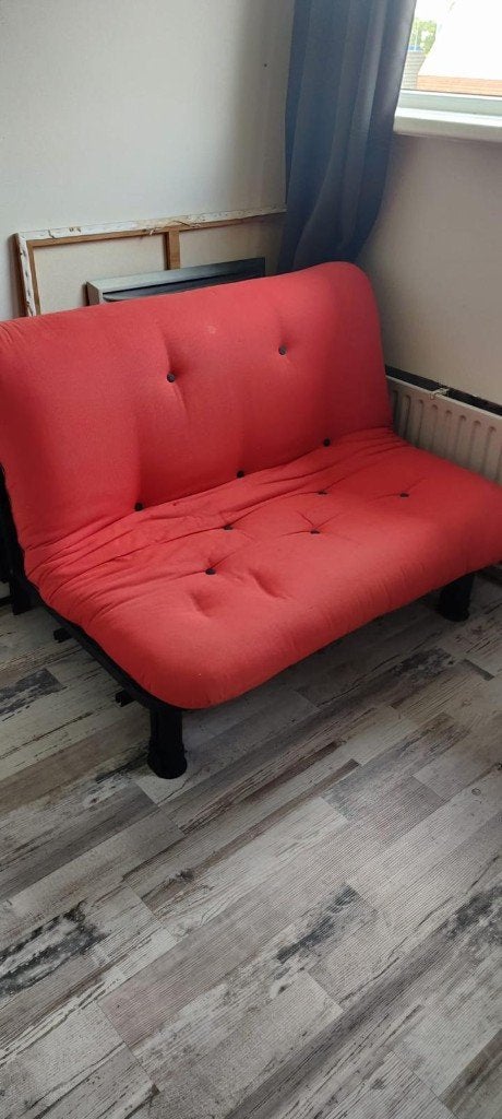 Slaapbank: rood, tweepersoons, Ophalen, Gebruikt, Tweepersoons, 140 cm