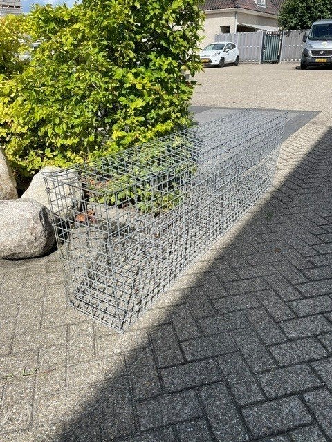 Schanskorf / Steenkorf, 200x30x60 cm, Nieuw, Bevers Steencentrum, Canadabaan 10, Nistelrode, Ophalen