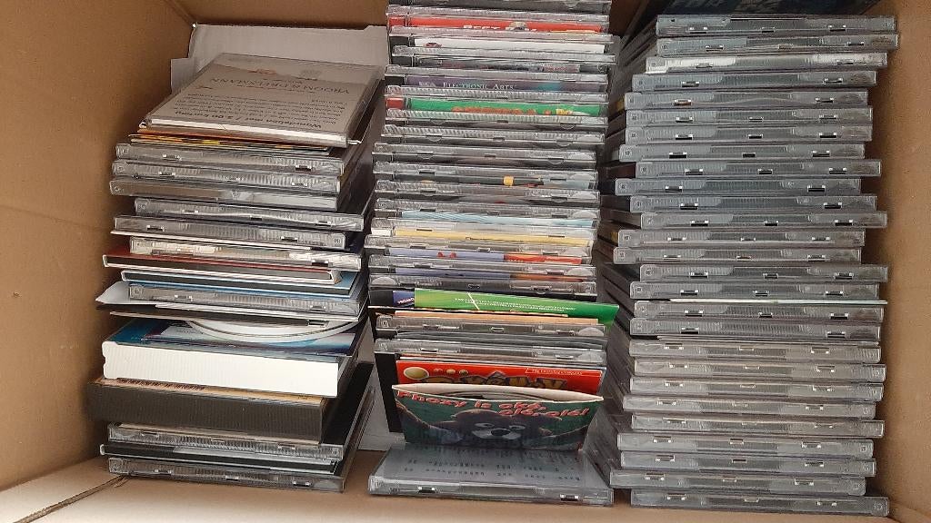 Diverse cd's: muziek, spellen en educatief, Ophalen, Zo goed als nieuw