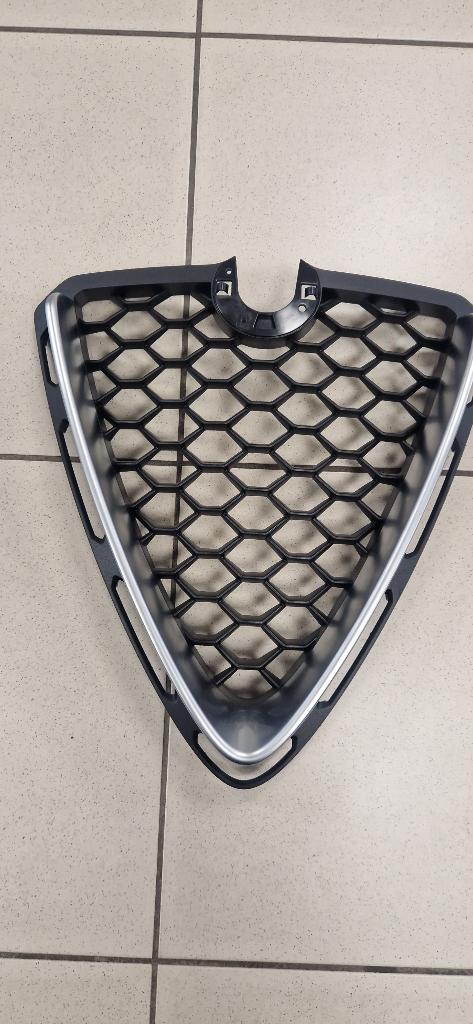 Alfa Romeo Stelvio grille, Ophalen, Nieuw, Alfa Romeo