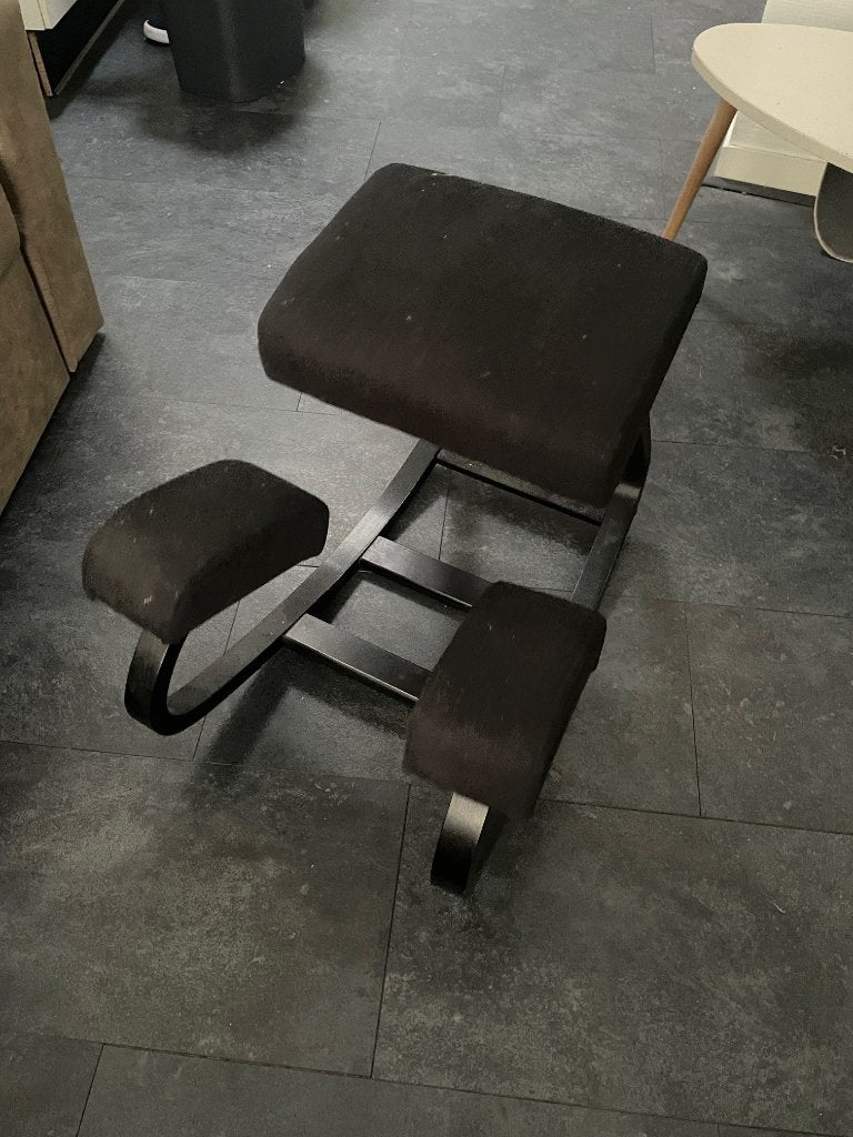 Ergonomische kniestoel, Huis en Inrichting, Ophalen, Zo goed als nieuw, Zwart, Eén