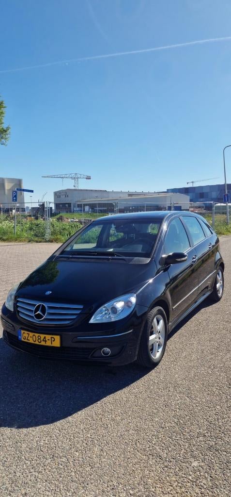 Mercedes-Benz B-Klasse 1.7 B170 5DRS CVT 2006 Zwart, Auto's, Mercedes-Benz, 4 cilinders, Zwart, 14 km/l, Bedrijf