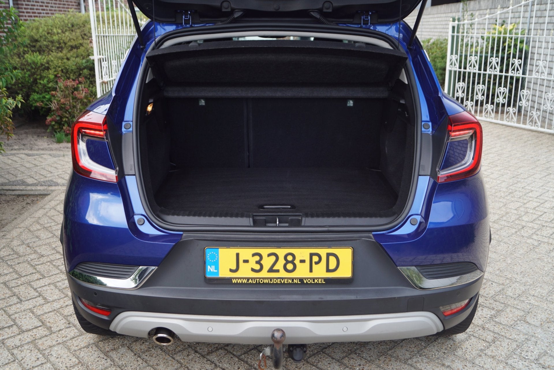 Foto 32 van Renault Captur 1.3 TCe 130 Intens Autom Half Leder/Stof Spor