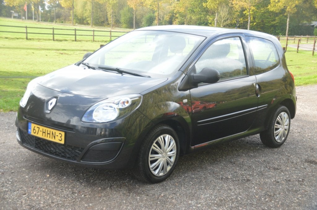 Renault Twingo 1.2 Authentique Zwart Airco 153.000 km, Auto's, Voorwielaandrijving, Gebruikt, 31 €/maand, 4 cilinders
