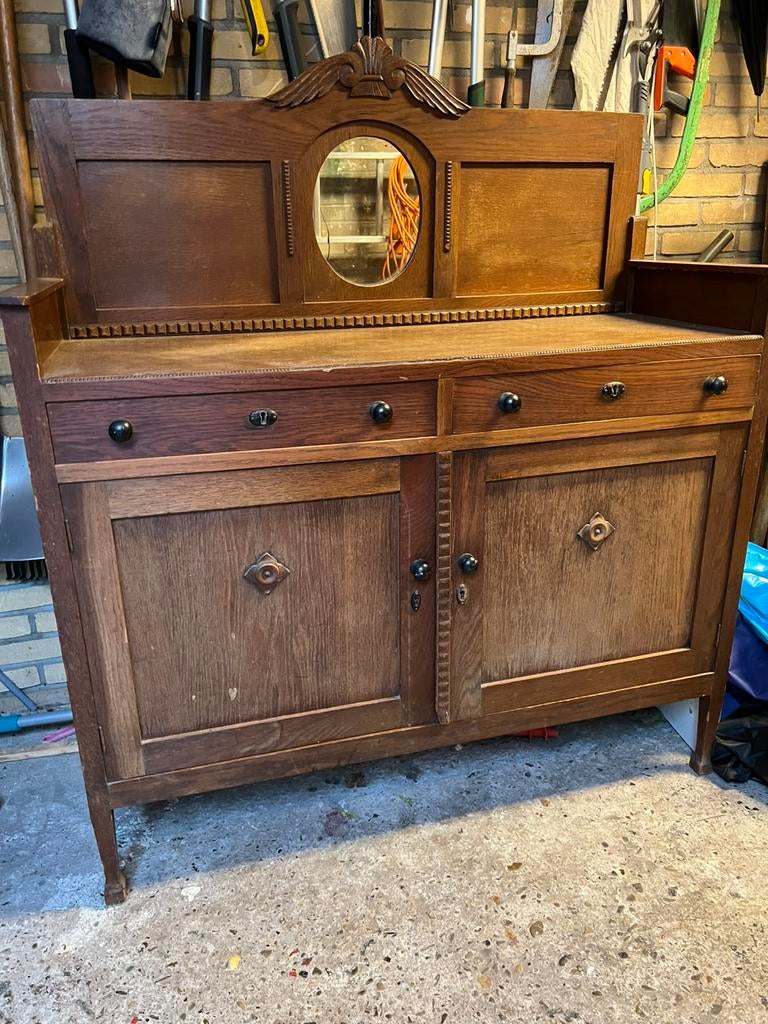 Gratis Vintage kastje / dressoir, Huis en Inrichting, Kasten | Dressoirs, Ophalen