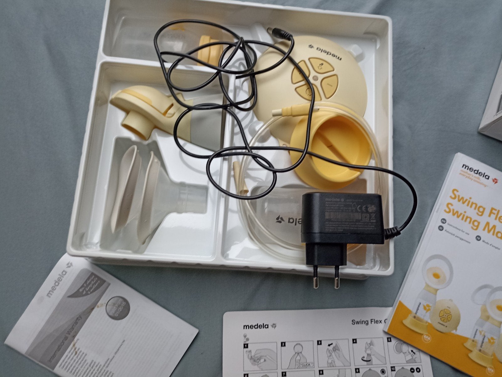 Medela Swing Flex enkele borstkolf met accessoires, Ophalen of Verzenden, Zo goed als nieuw