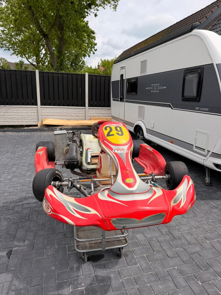 Kart met pitkar, Sport en Fitness, Karting, Ophalen of Verzenden, Zo goed als nieuw, Kart