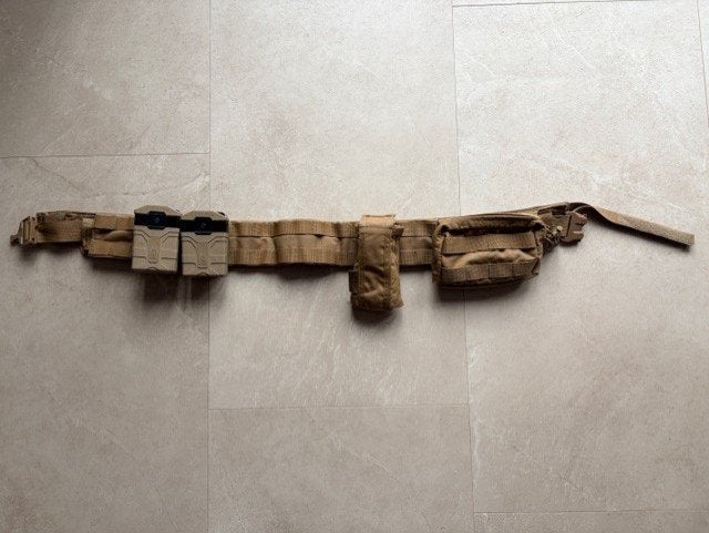 Warrior Assault System Low Profile Molle Belt met pouches, Ophalen of Verzenden, Landmacht, Nederland, Overige typen