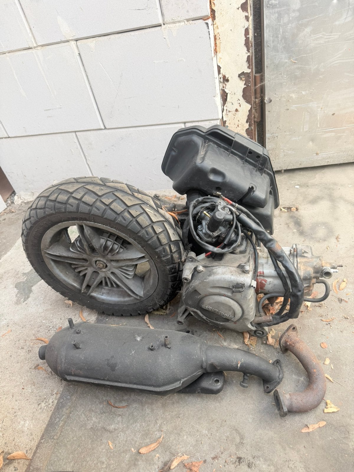 Piaggio Hexagon 125cc M05 motorblok blok scooter gilera