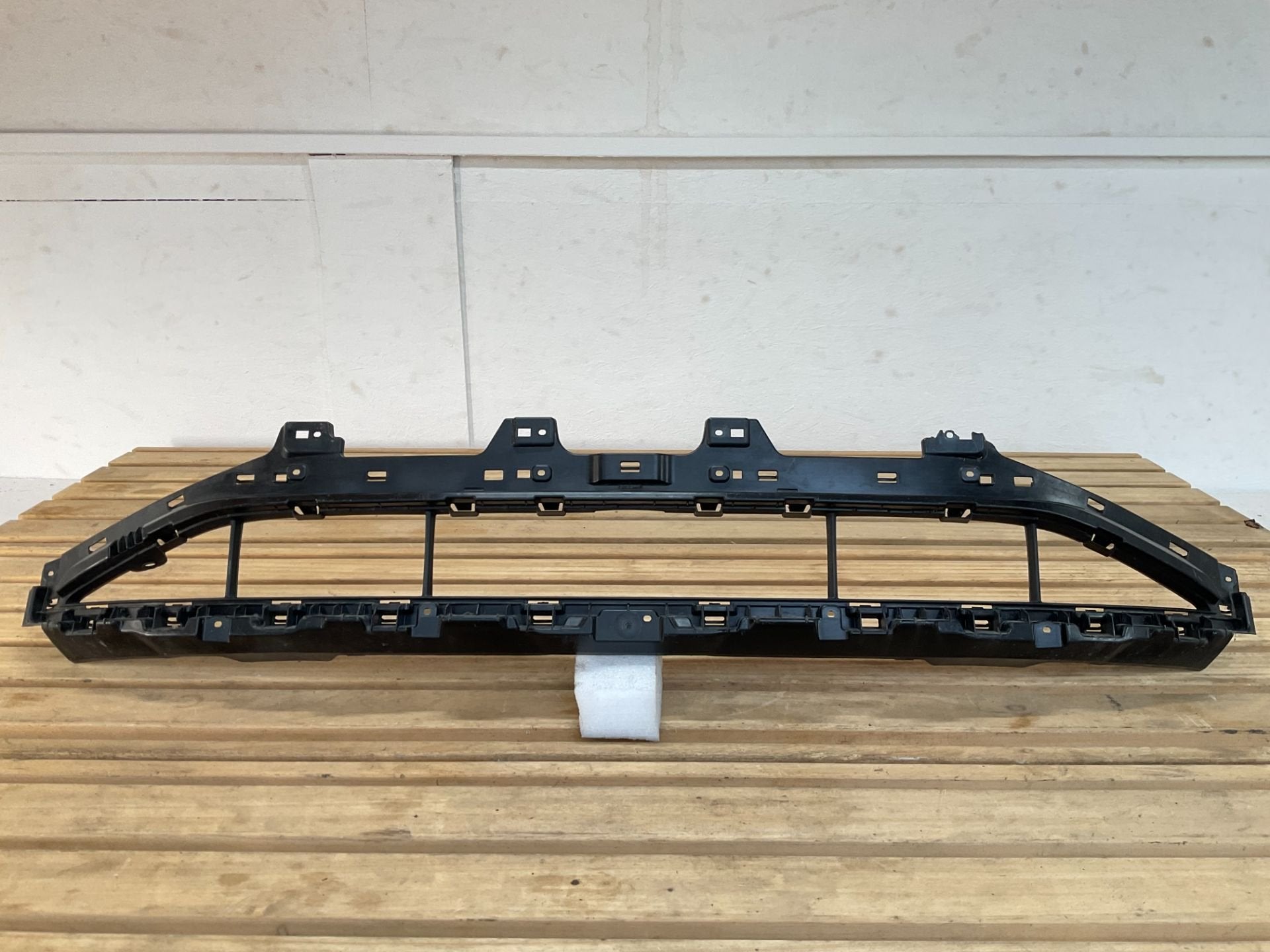 Bumper gril Audi e-tron / Q8 e-tron /Sportback grill B4-351, Auto-onderdelen, Gebruikt, AUDI AG, Auto-Union-Strasse 1
85045  Ingolstadt, DE