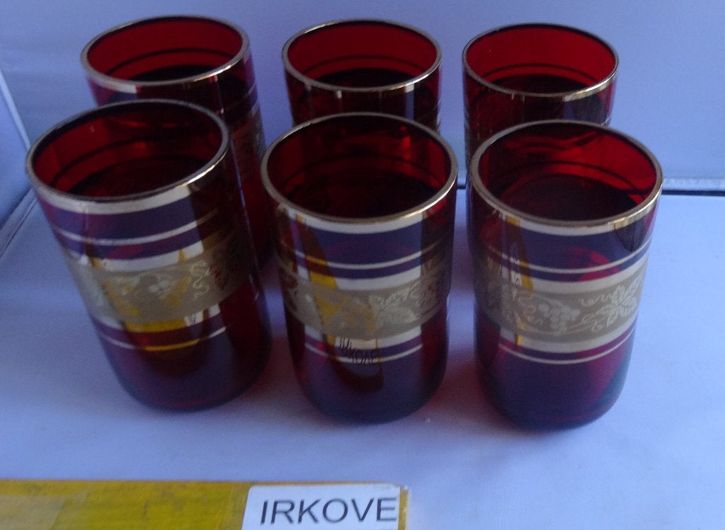 MOOIE CRANBERRY RODE GLAZEN MET GOUD * 6 Stuks *, Verzenden