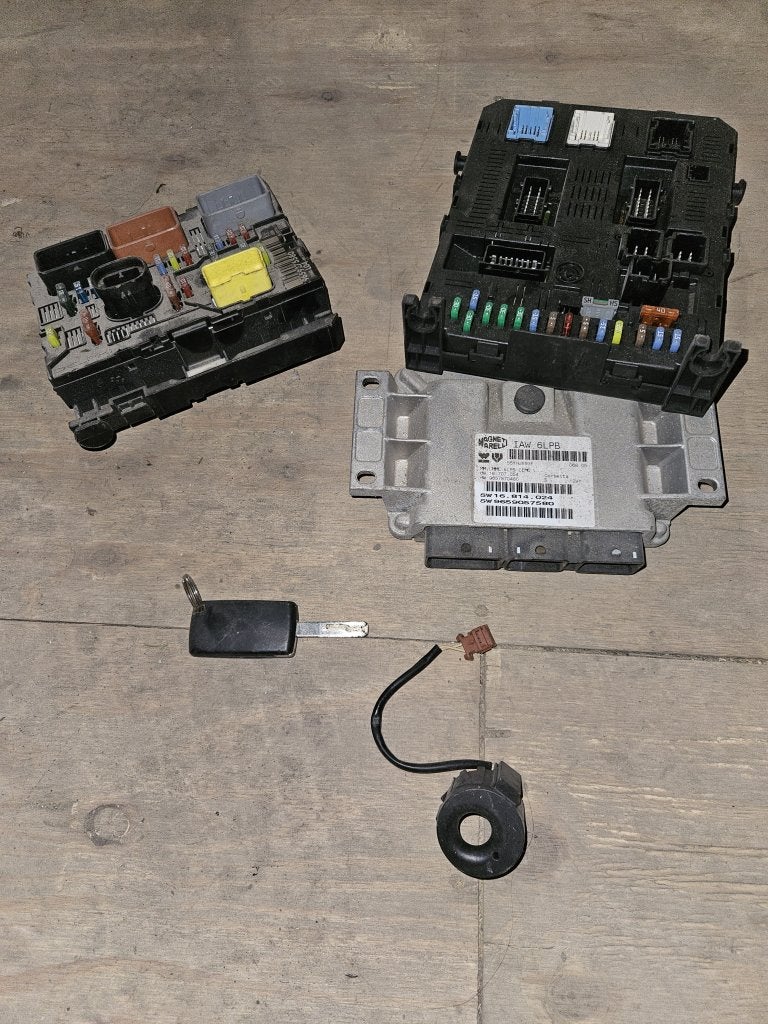 ECU / BSI PEUGEOT 307 CC 2.0 16V, Auto-onderdelen, Niet ingevuld, Gebruikt, Niet ingevuld, Ophalen of Verzenden