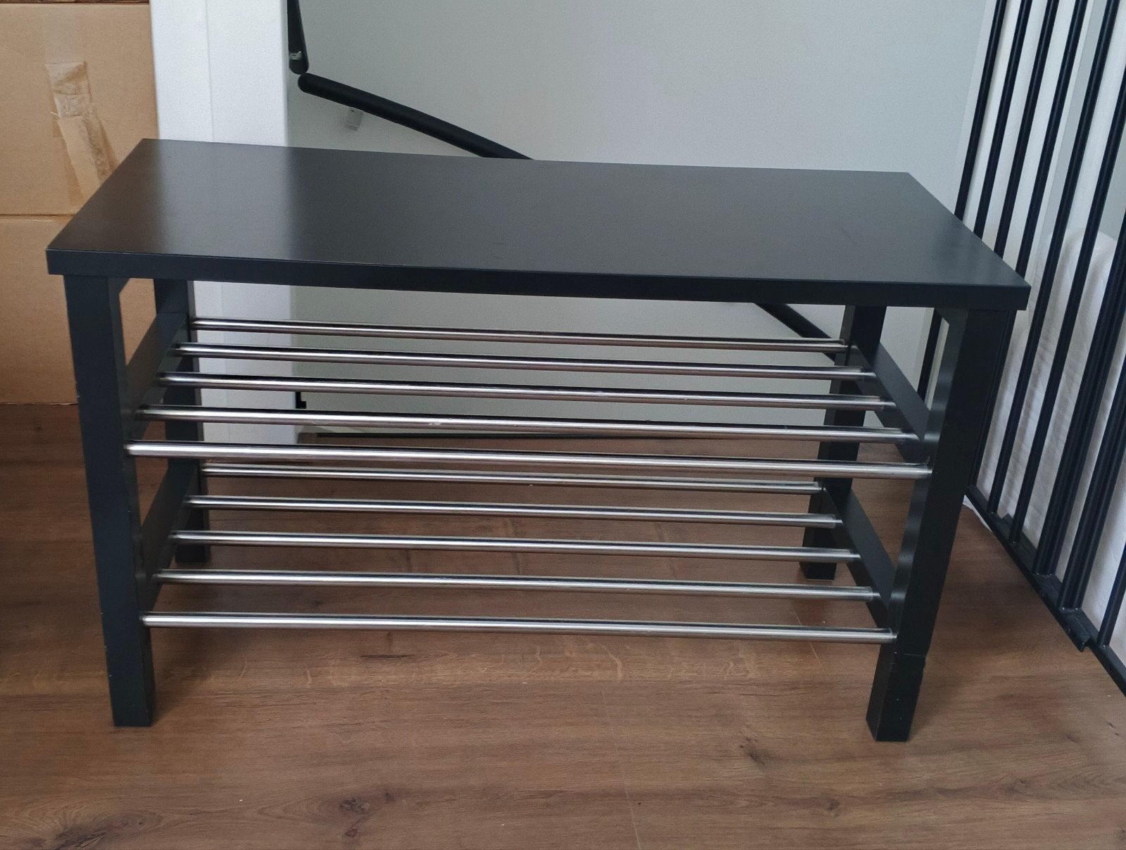IKEA TJUSIG Bank met schoenenrek, zwart, Huis en Inrichting, Ophalen, Gebruikt