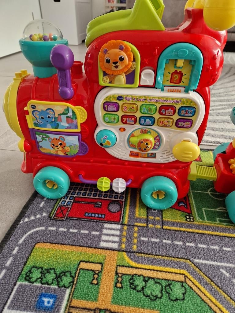 Vtech lettertrein locomotief, Kinderen en Baby's, Speelgoed | Vtech, Ophalen, Zo goed als nieuw, 6 maanden tot 2 jaar