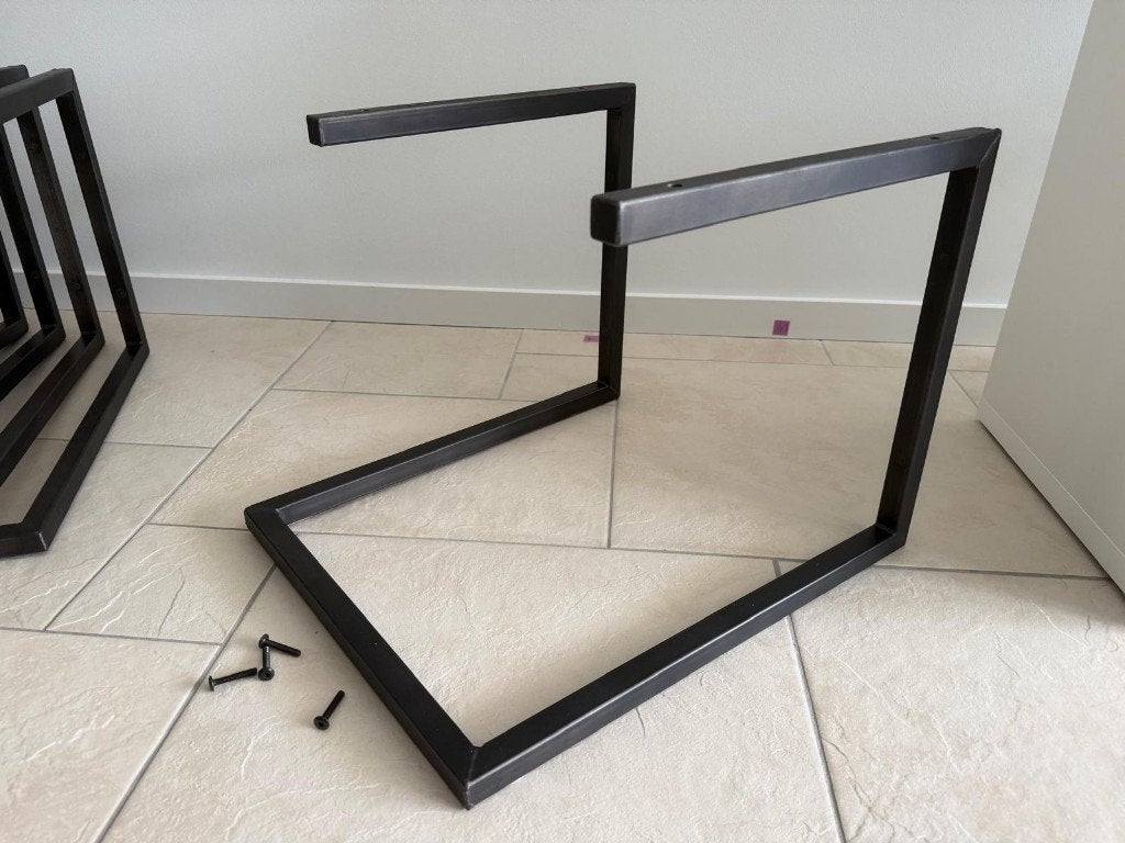 6 zwarte metalen onderstellen (zonder zitting), Huis en Inrichting, Stoelen, Ophalen, Gebruikt, Zwart, Metaal