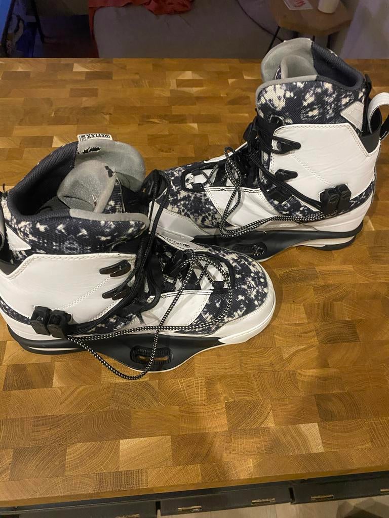 Liquid Force Peak 6X binding maat 44-45, Ophalen of Verzenden, Gebruikt, Schoenen