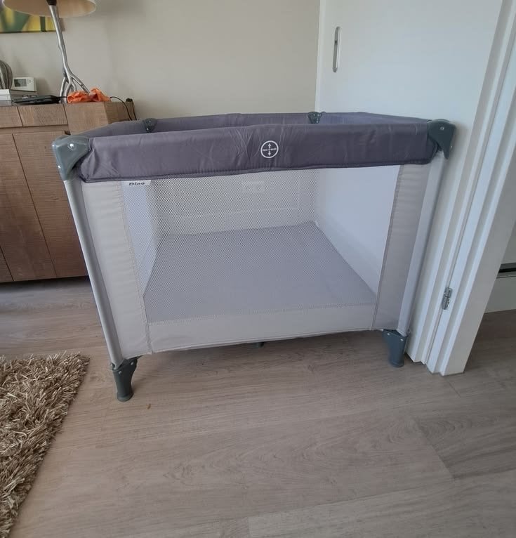 Ding Box Baby Box - Grijs, opvouwbaar en draagbaar, Ophalen, Zo goed als nieuw, Vierkant, Boxkleed