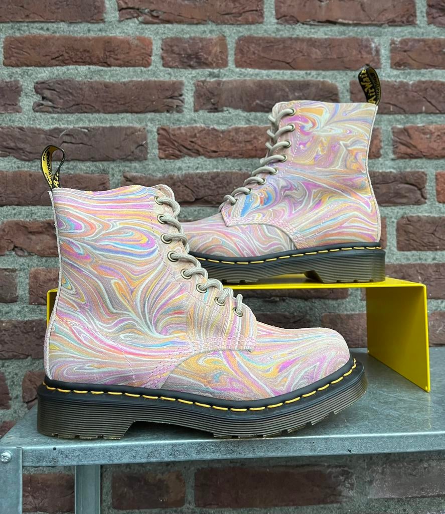 Dr. Martens 1460 Pascal marbled suede maat 37, Dr. Martens, -, -, Lage of Enkellaarzen