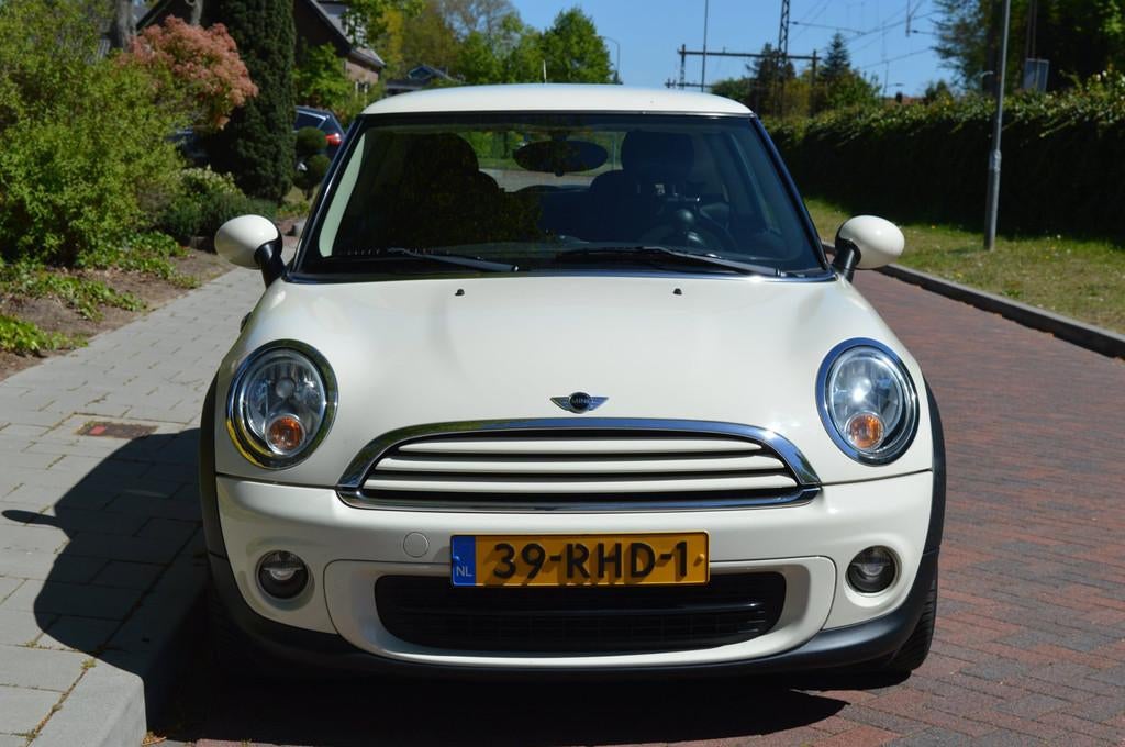 Mini Mini 1.6 One Org NL/NAP/1ste eig/navi/airco, Voorwielaandrijving, Euro 5, Stof, Zwart