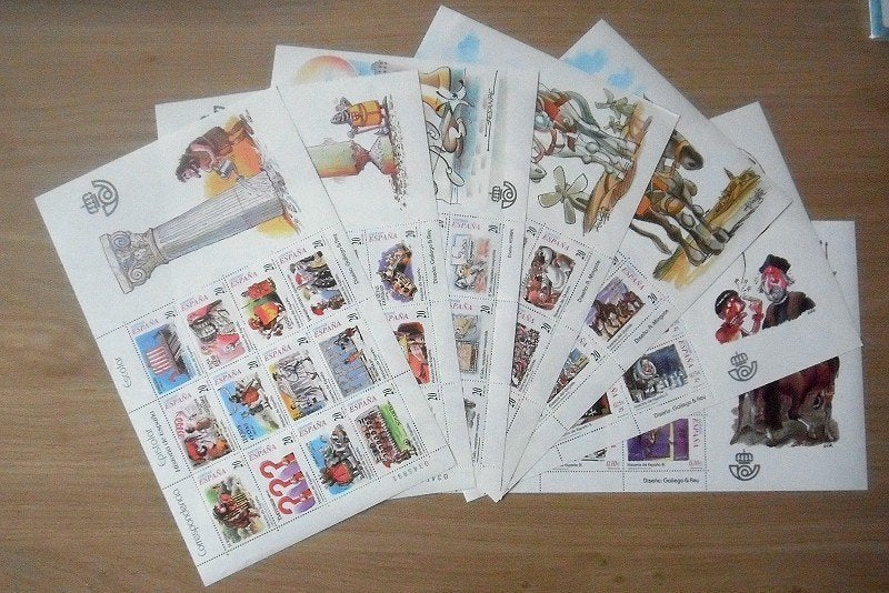 Spanje, 7 velletjes van 12 stuks, 1998 t/m 2002., Postzegels en Munten, Verzenden, Postfris