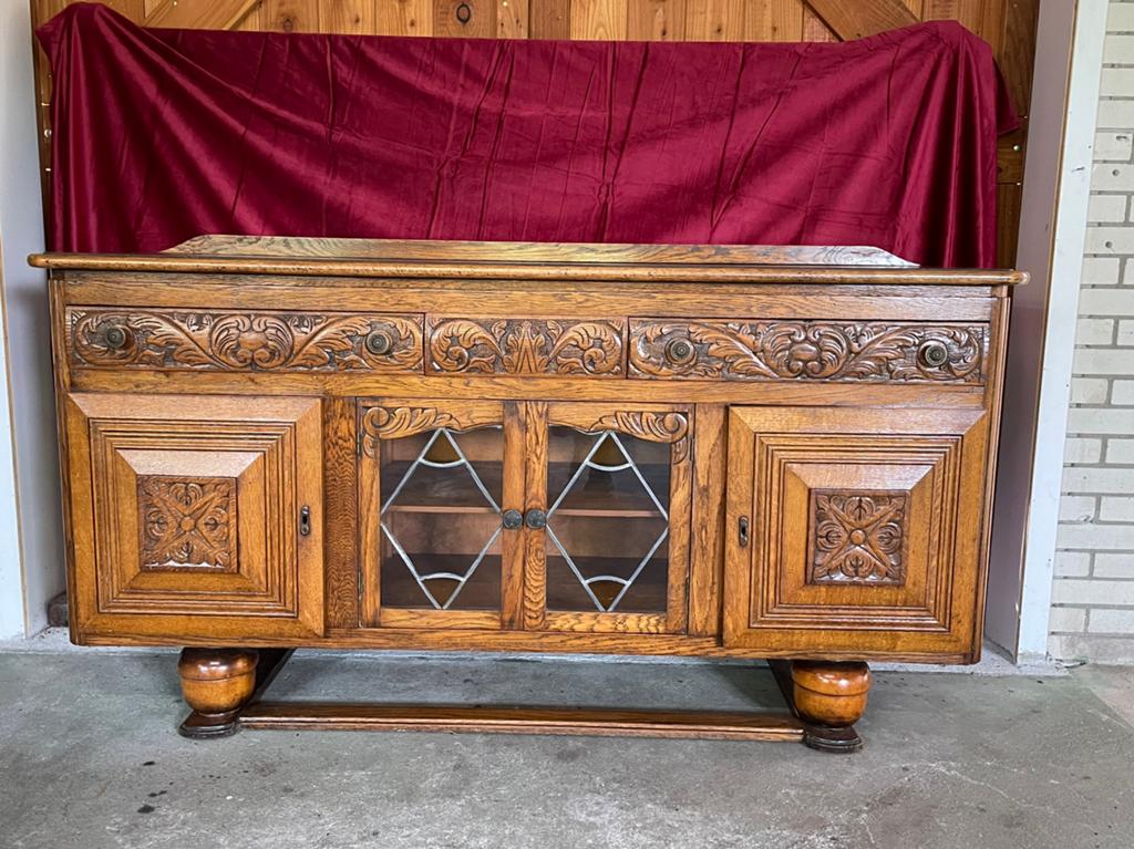 Dressoir (antiek), Ophalen