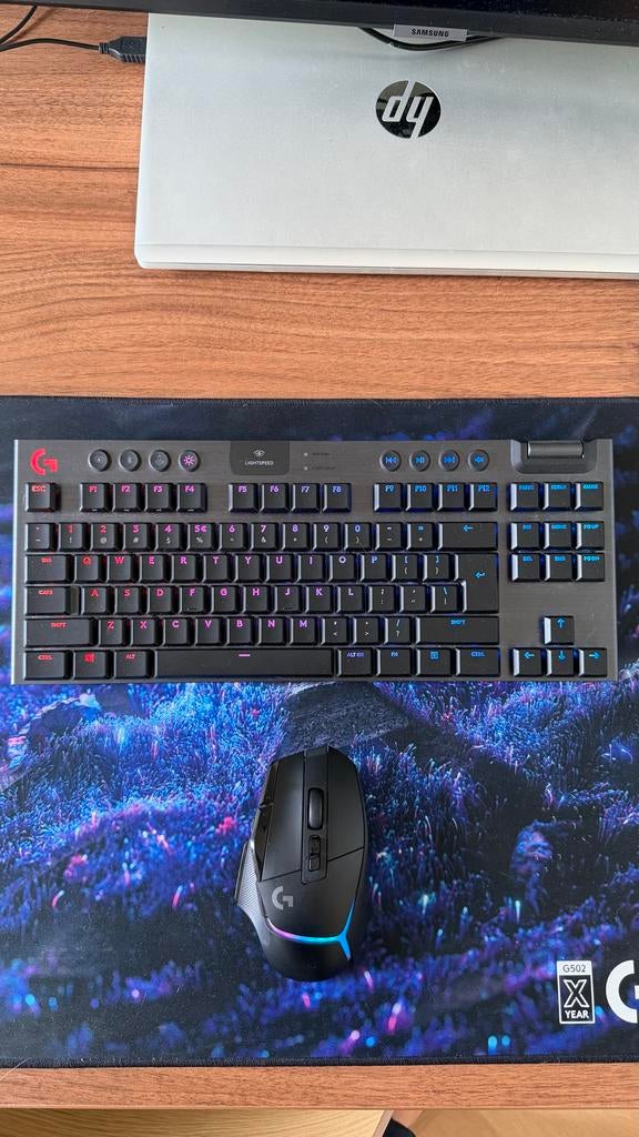 Logitech G915 PRO TKL & G502X LIGHTSPEED setje, Computers en Software, Toetsenborden, Toetsenbord en muis-set, Ophalen of Verzenden