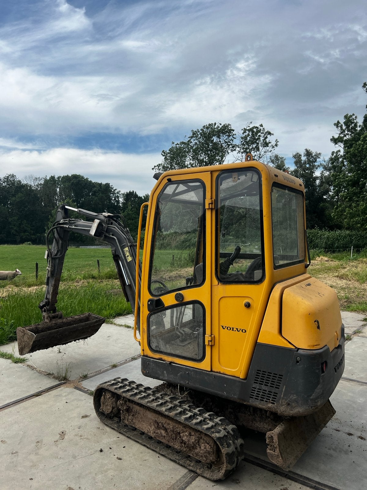 Volvo EC18 Graafmachine 1400 uur, Zakelijke goederen, Machines en Bouw | Kranen en Graafmachines, Ophalen, Graafmachine