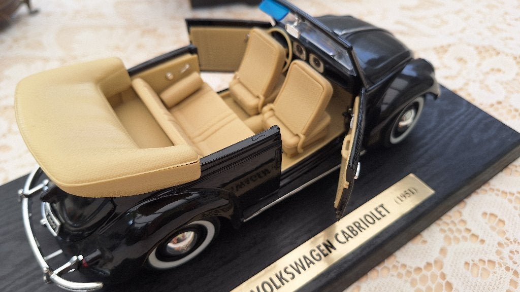 VW Kever Cabrio 1951 - Maisto Special Edition, Ophalen of Verzenden, Zo goed als nieuw, Auto, Maisto