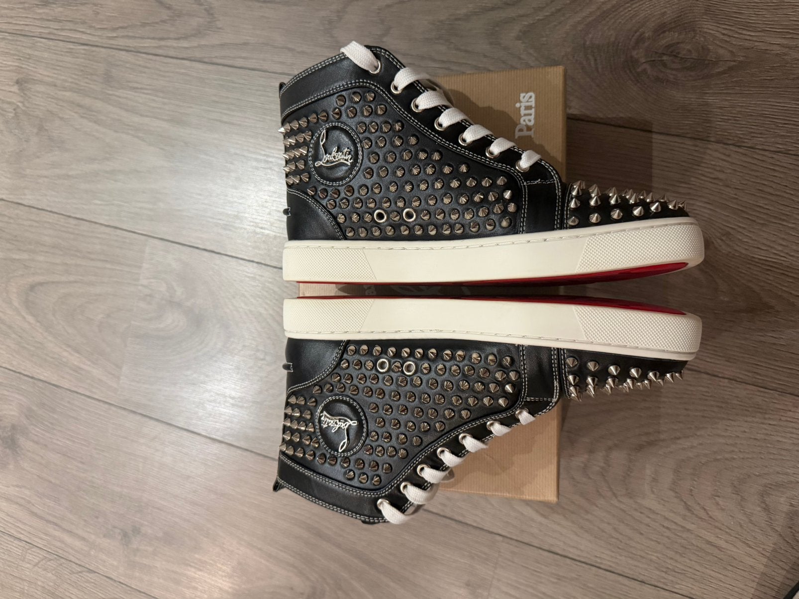 Christian Louboutin, Ophalen of Verzenden, Zo goed als nieuw, Zwart