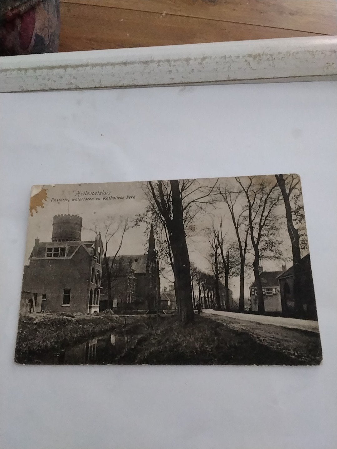 Oude Ansichtkaart Hellevoetsluis Pastorie Watertoren Kerk, Ophalen of Verzenden, Voor 1920, Zuid-Holland