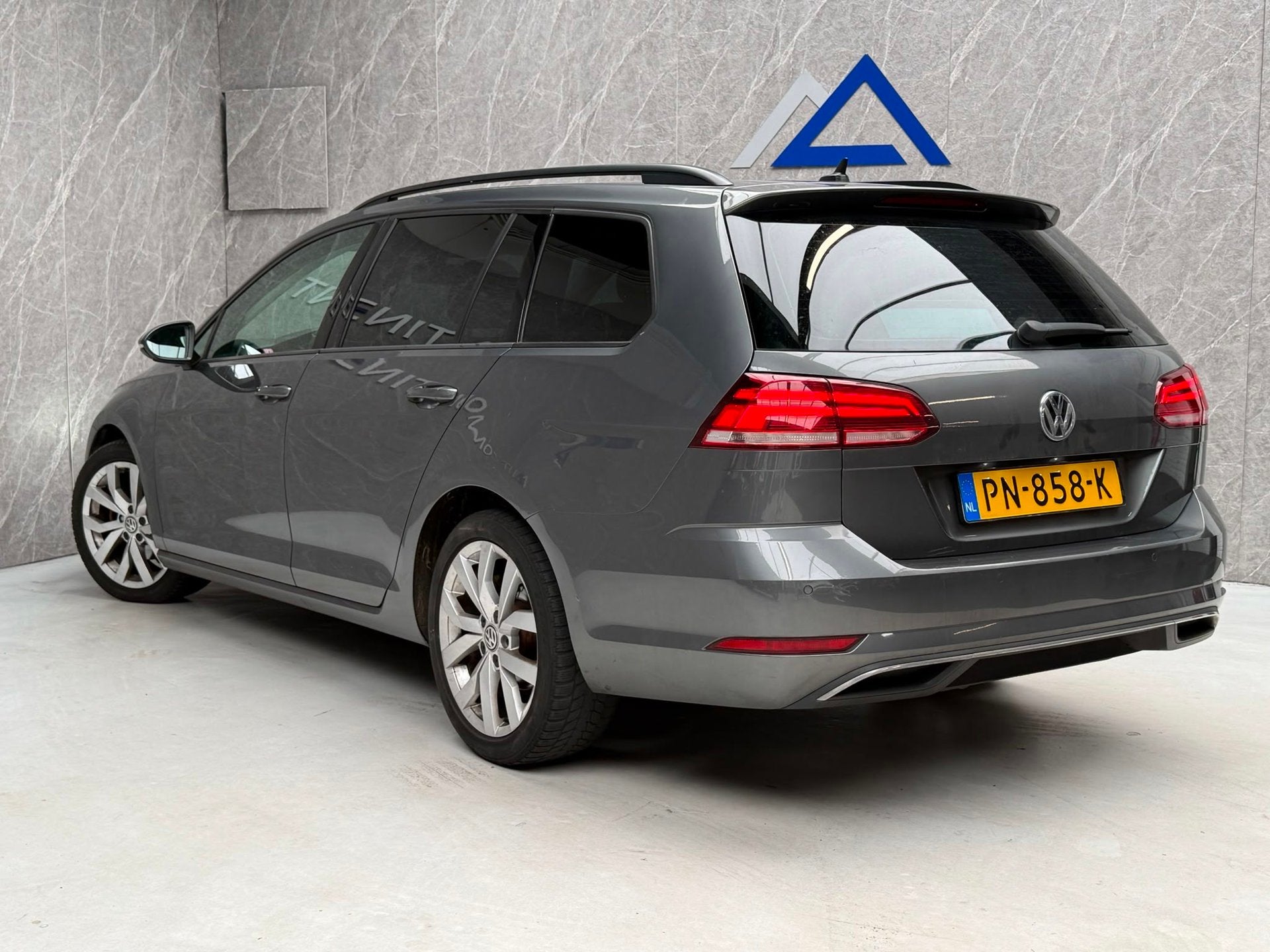 Volkswagen Golf Variant 1.6 TDI Comfortline / NAP, Voorwielaandrijving, Stof, Gebruikt, 4 cilinders