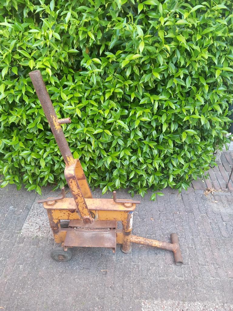 Tegelknipper / Klinkerknipper te huur, Tuin en Terras, Ophalen, Gebruikt
