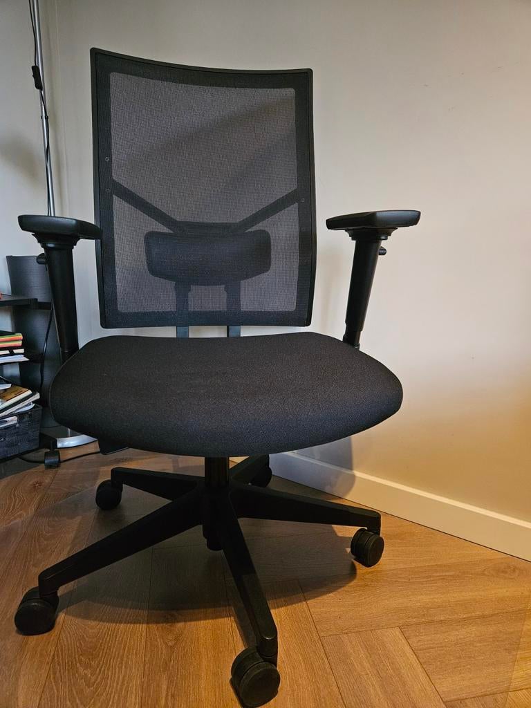 Ergonomic Office Chair with Adjustable armrests, Ophalen of Verzenden, Zwart