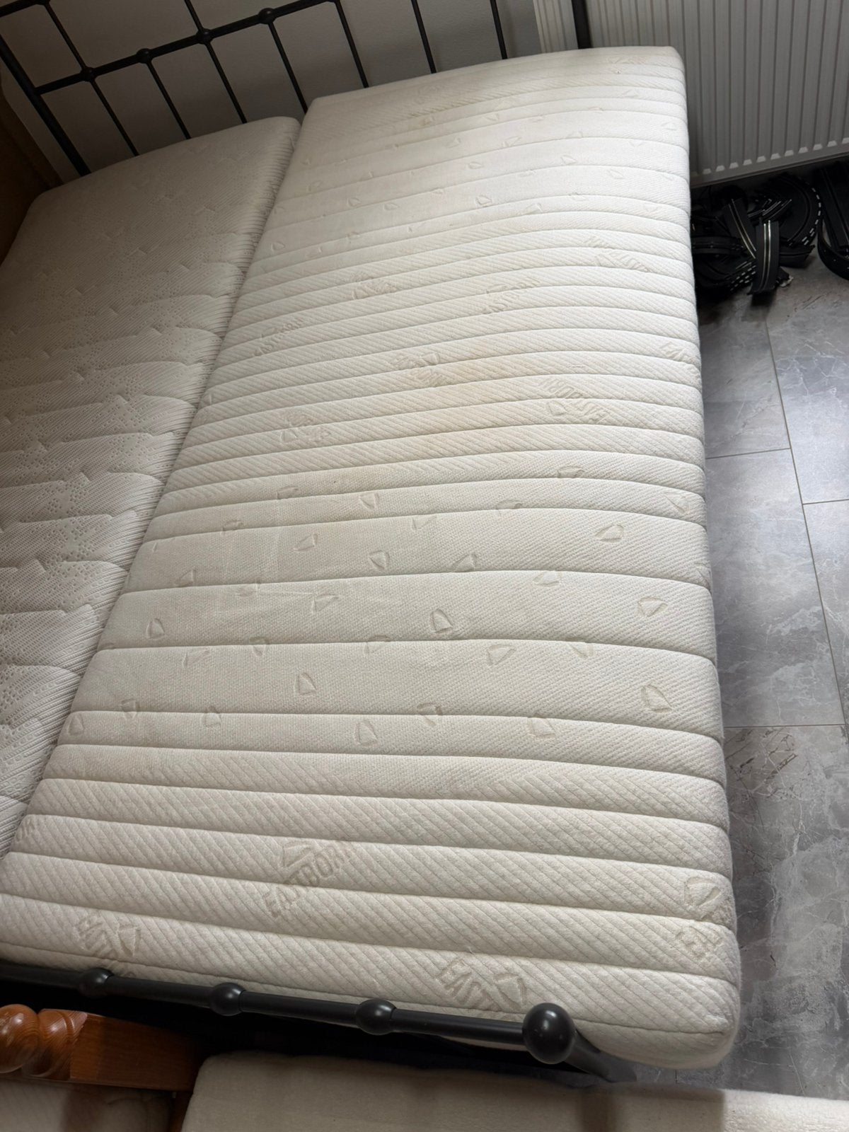 Matras eenpersoons, Huis en Inrichting, Slaapkamer | Matrassen en Bedbodems, Ophalen, Gebruikt, 90 cm, Eenpersoons
