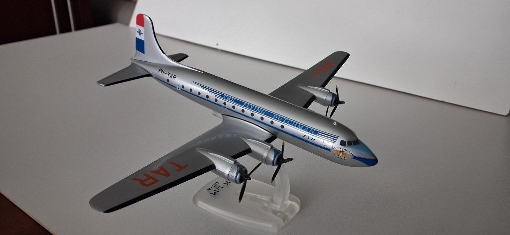 DC 4 KLM modelvliegtuig, Overige merken, 1:72 tot 1:144, Ophalen of Verzenden, Zo goed als nieuw