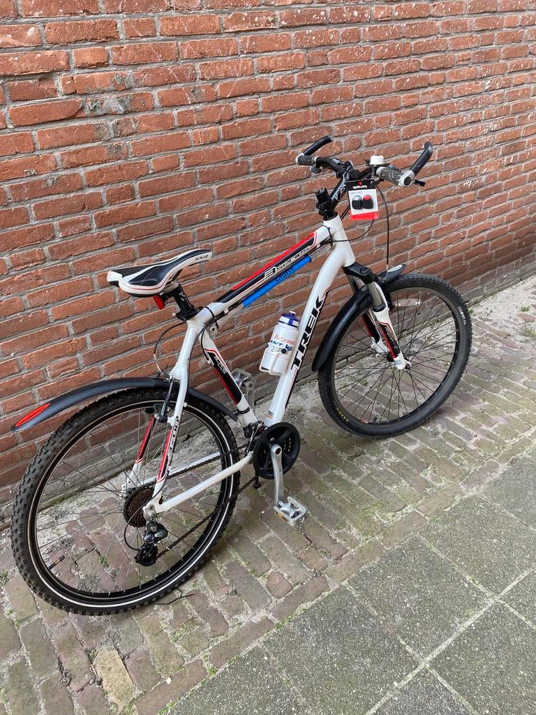 Mountainbike aluminium TREK, Fietsen en Brommers, Fietsen | Mountainbikes en ATB, Ophalen, Zo goed als nieuw, Trek