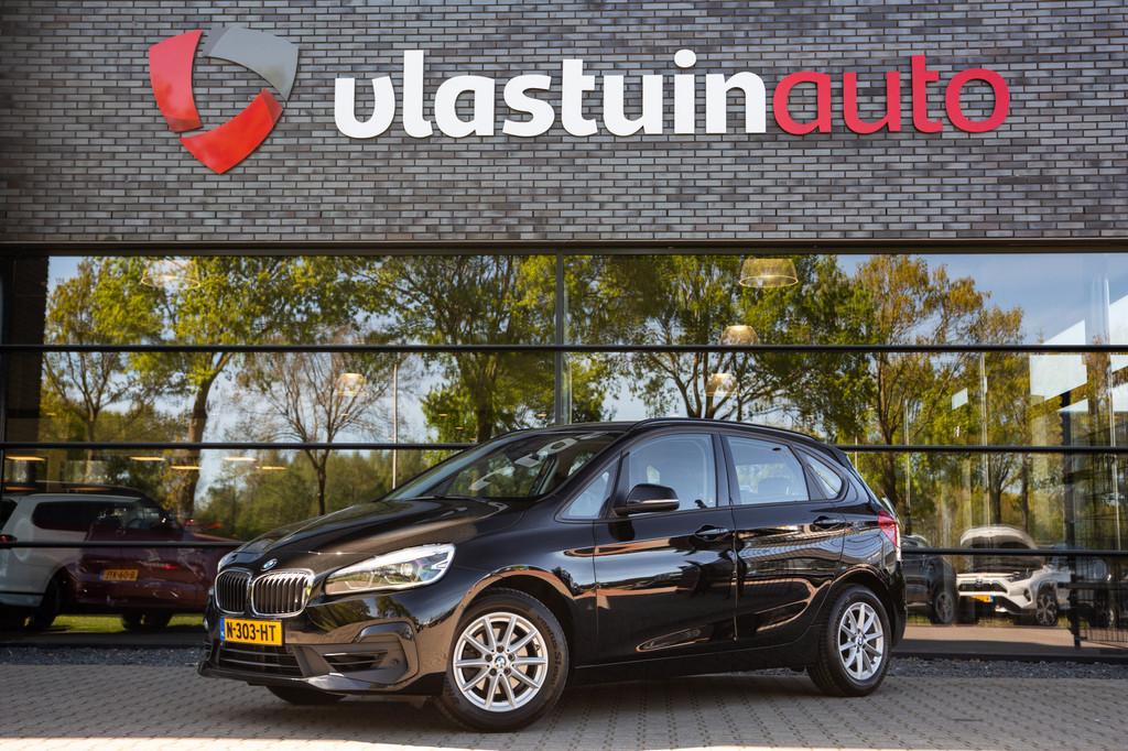 BMW 2 Serie Active Tourer 218i High Executive , Trekhaak, Na, Auto's, BMW, Bedrijf, Te koop, 2-Serie Active Tourer, ABS, Airbags