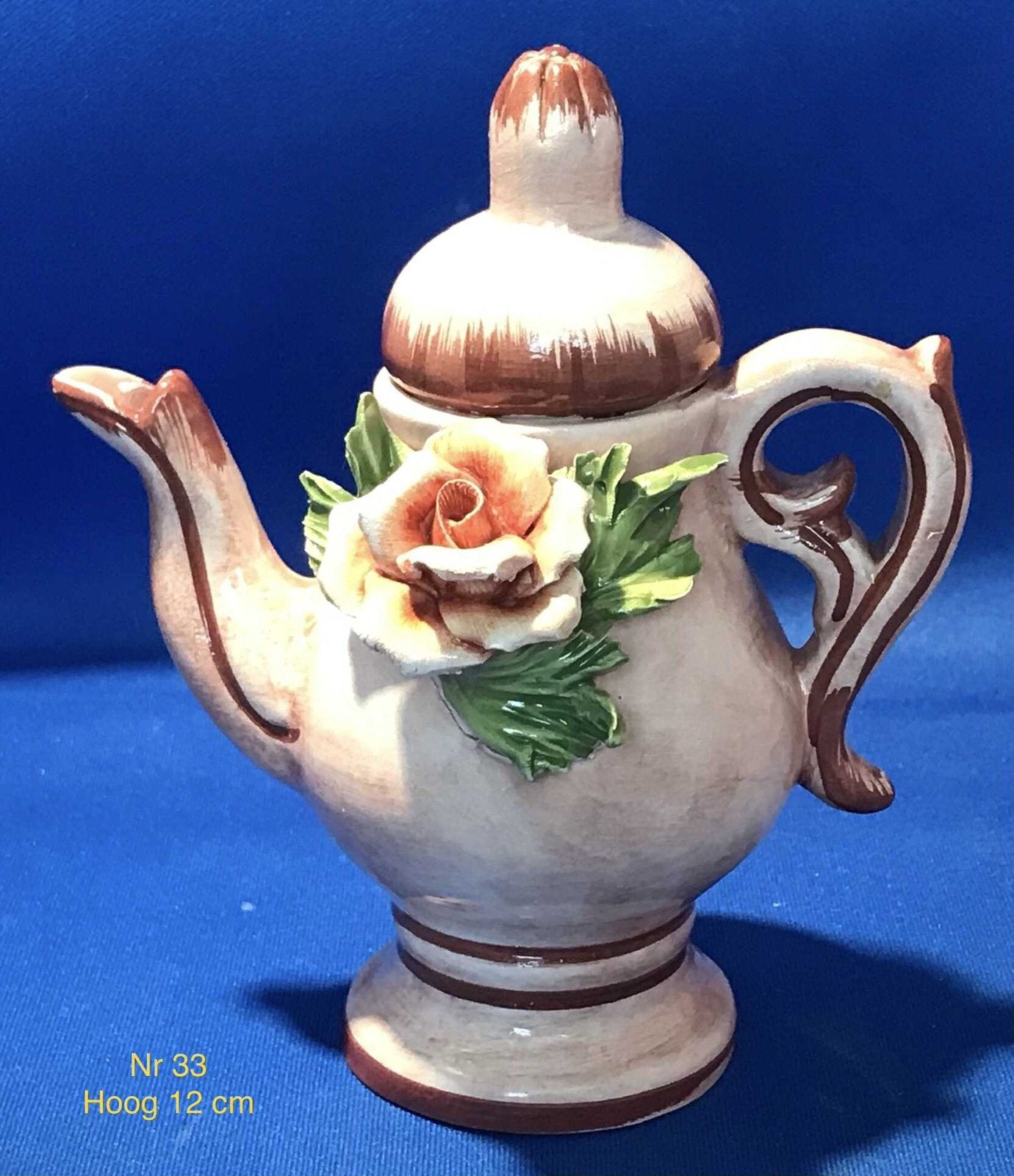 Klein theepotje - verzamelobject met roos, Ophalen of Verzenden