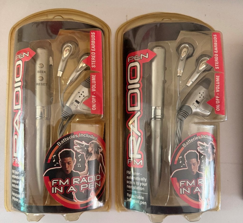 Vintage FM Radio Pen–Nieuw in Doos (Y2K Retro Gadget / NOS), Ophalen of Verzenden, Audio en Video