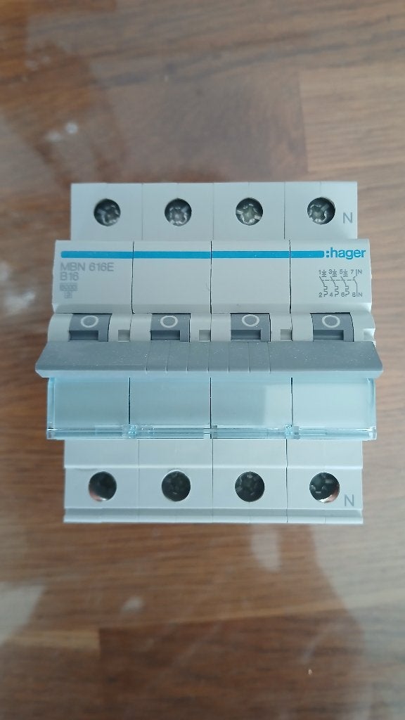 Hager Installatieautomaat MBN616E'. Krachtgroep, Ophalen of Verzenden, Zo goed als nieuw, Hager, Installatieautomaat